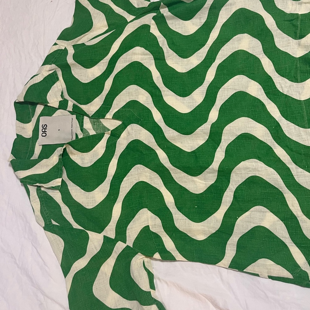 OAS Green Wavy Resort Set – Shirt  (Size M)